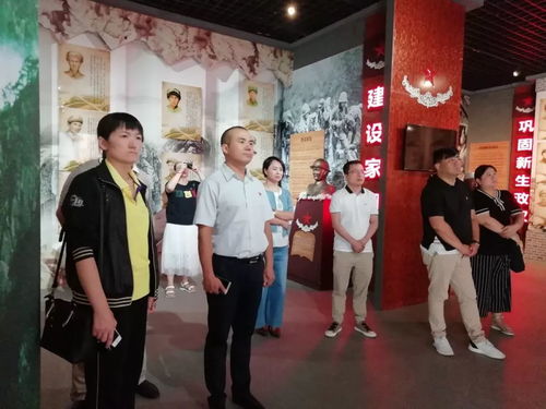 自治区博览局主动作为 送政策下基层